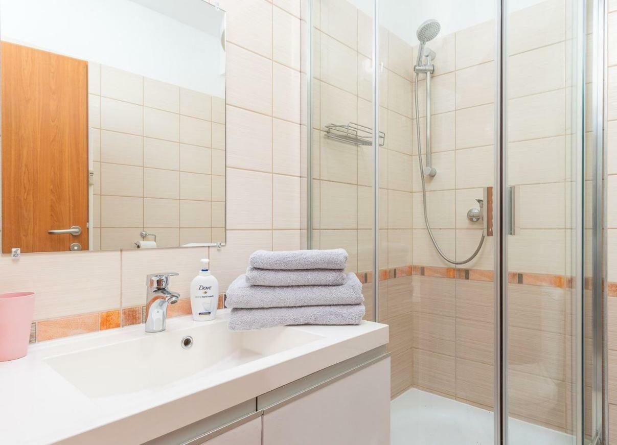 Alpe-Adria Apartments Chanel Top12 Oberaichwald  Bagian luar foto